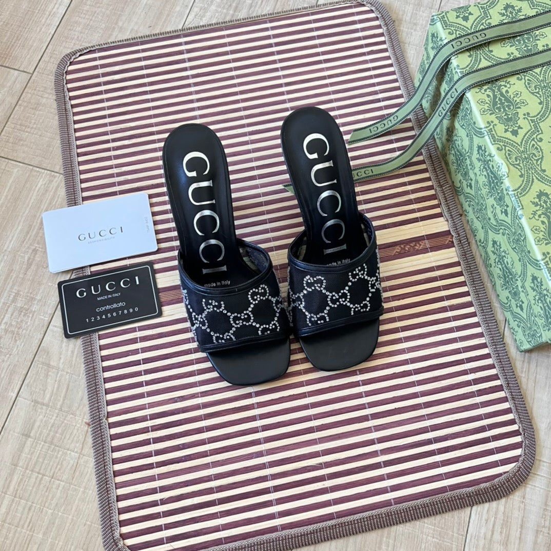 Sandalias de tacón alto con malla y diamantes de imitación