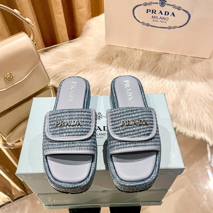 Pantuflas tejidas con suela gruesa