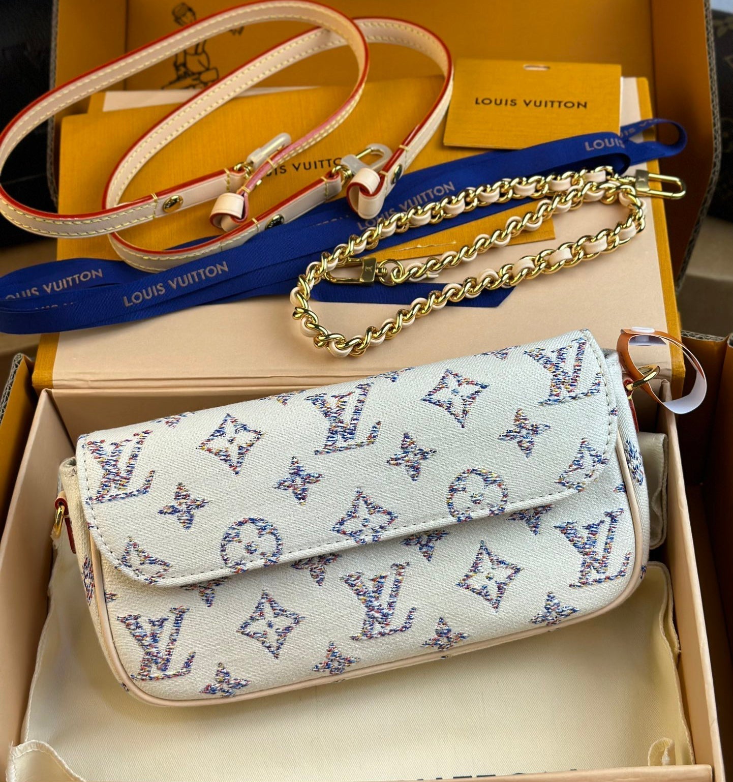 Bolso Ivy con Cadena