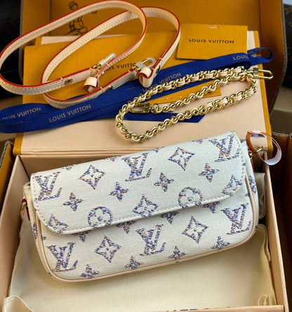 Bolso Ivy con Cadena