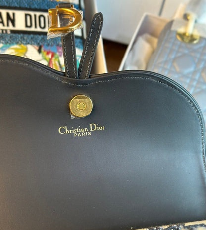 Bolso de sillín con cadena