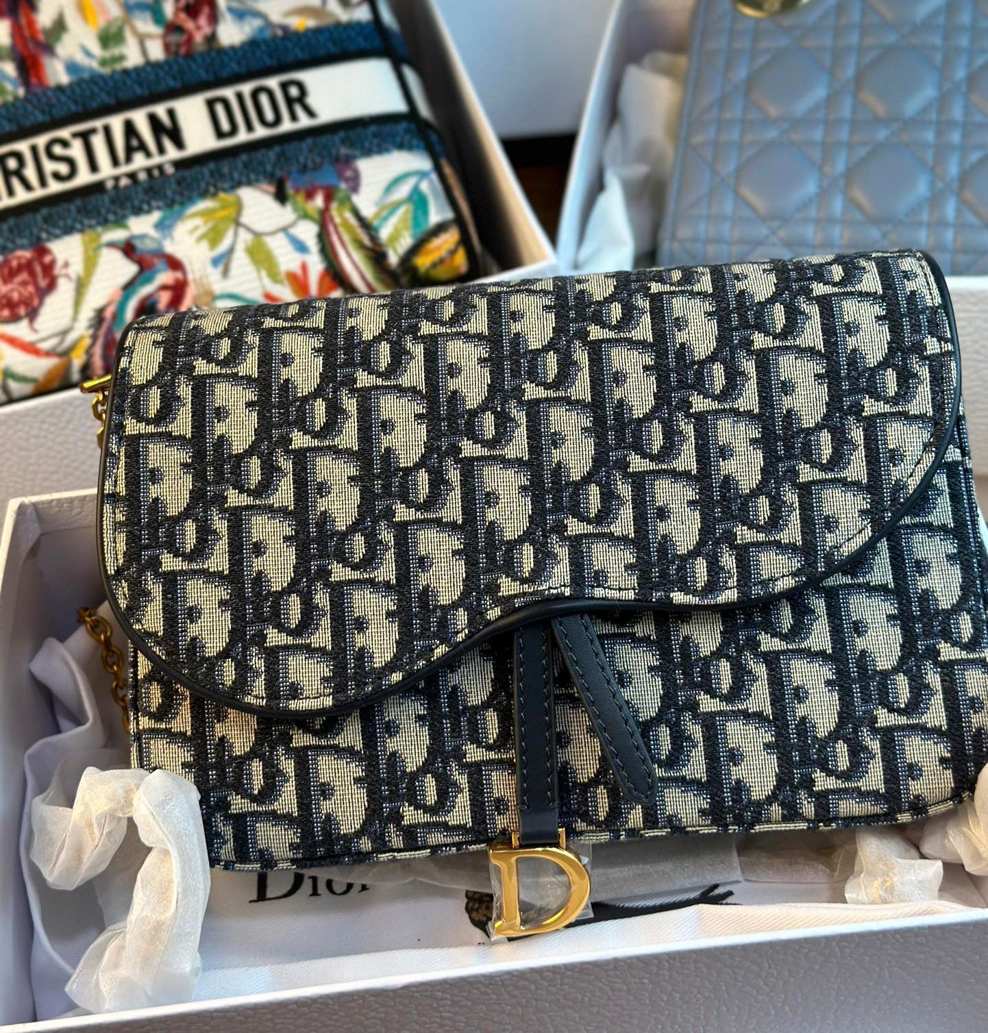 Bolso de sillín con cadena