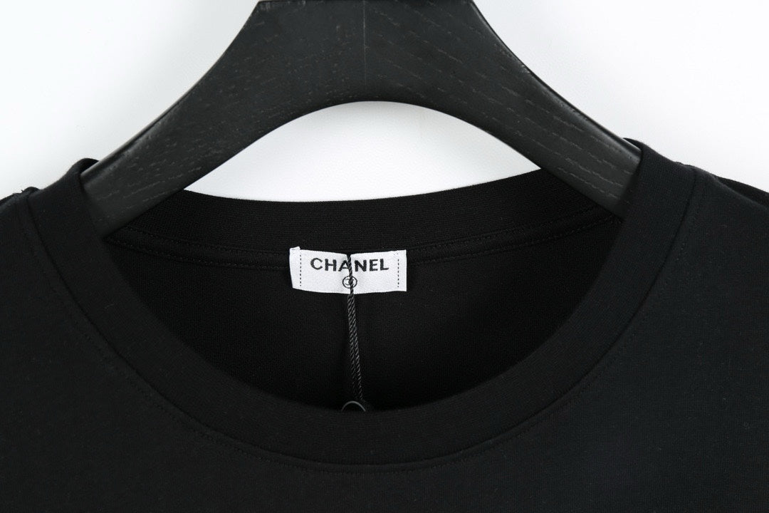 T-shirt mignon à imprimé arc-en-ciel