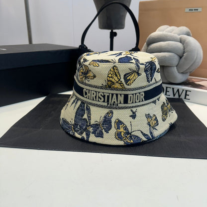 Chapeau Bob Brodé Papillon