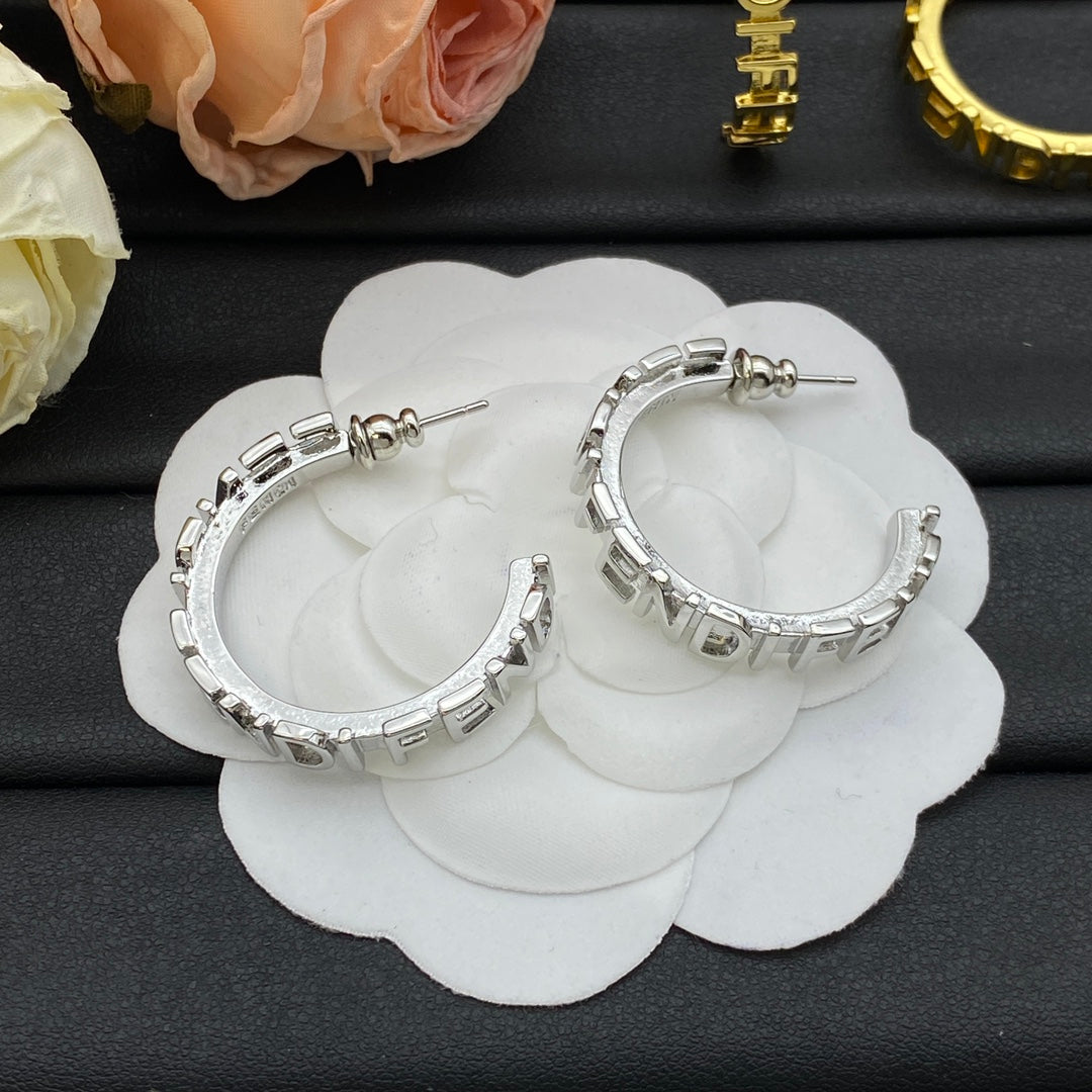Boucles d'oreilles en métal gravé Graphy