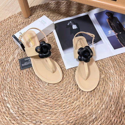 Sandalias de dedo con estampado floral vintage