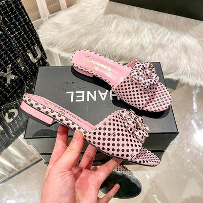 Chaussons plats rétro à pois