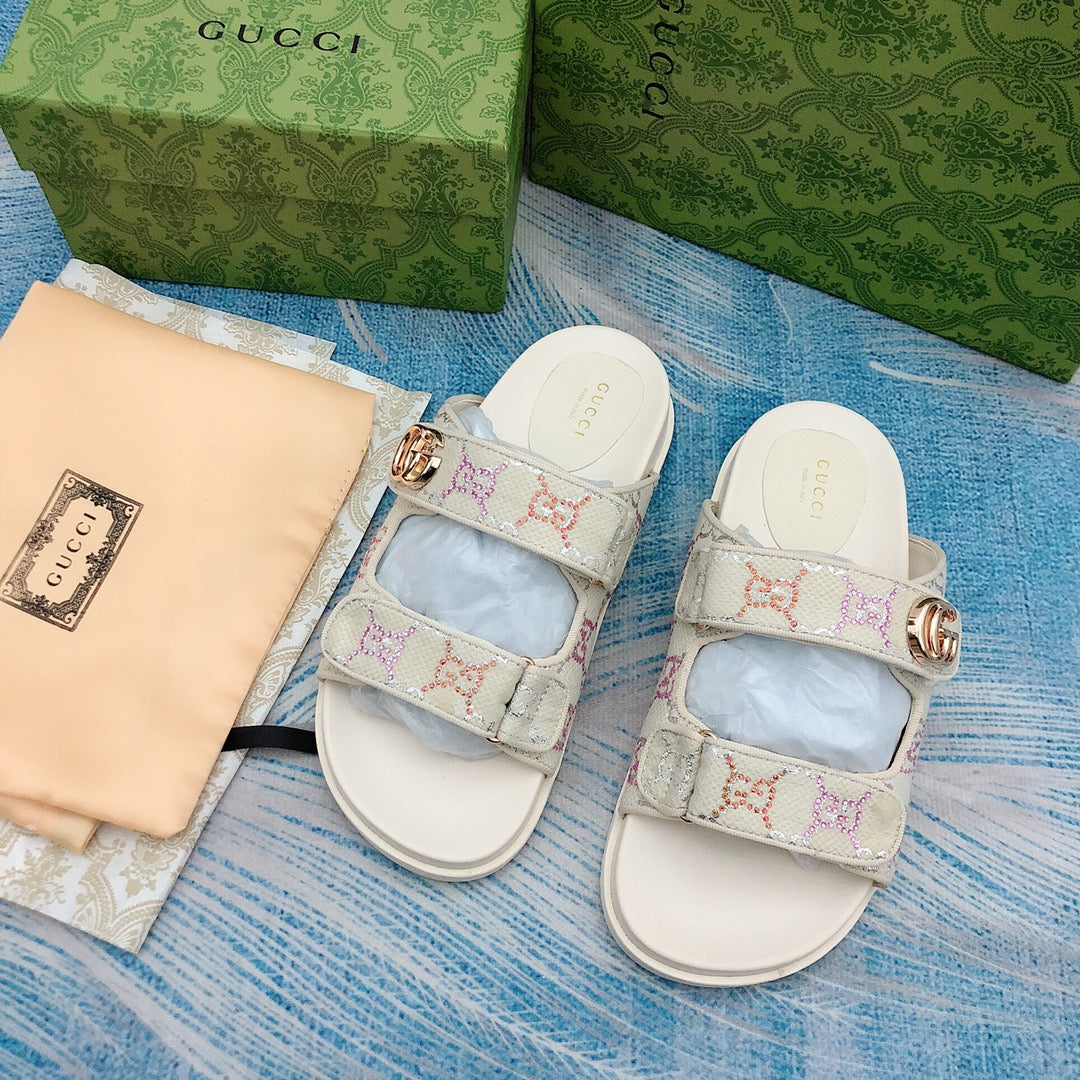 Sandales velcro vintage avec logo G en relief