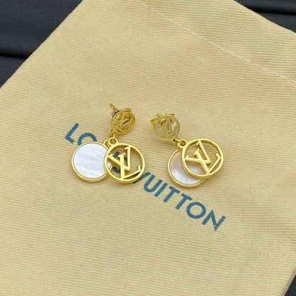 Boucles d'oreilles en métal avec pendentif rond siglé