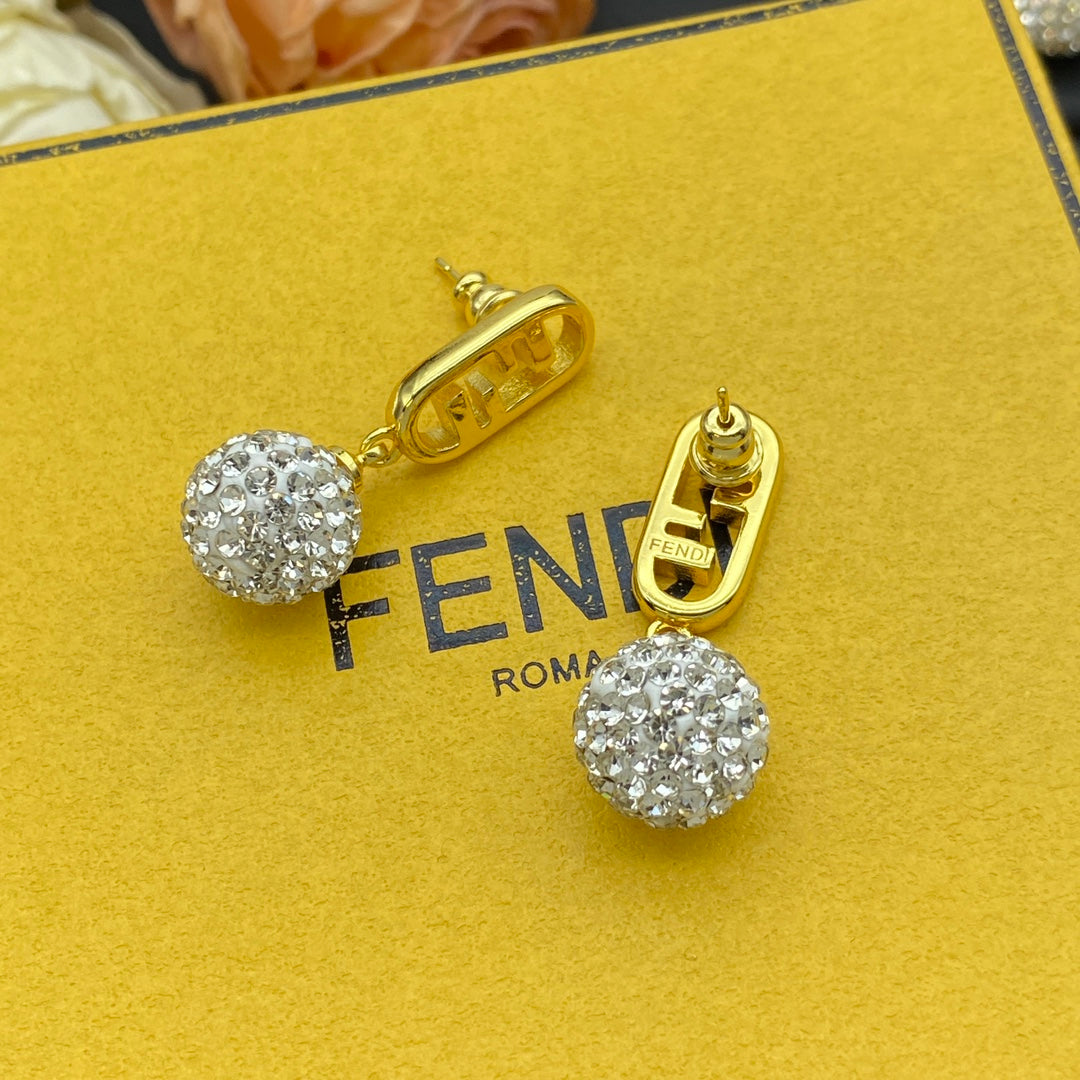 Boucles d'oreilles pendantes boule de cristal en métal