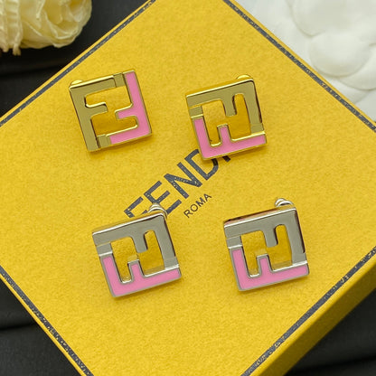 Boucles d'oreilles en métal couleur pêche F Square