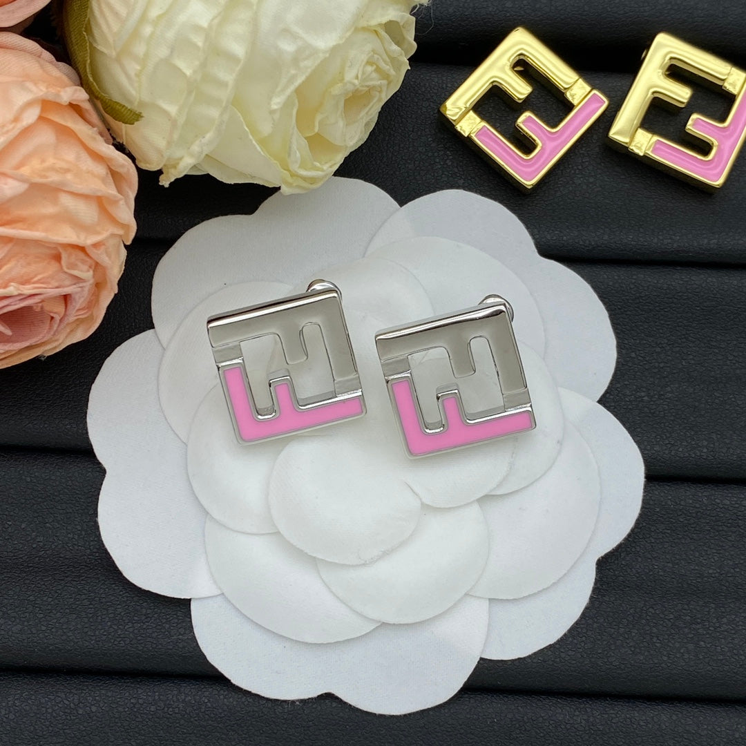 Boucles d'oreilles en métal couleur pêche F Square