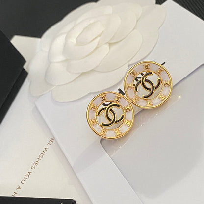 Pendientes vintage con logotipo de círculo hueco