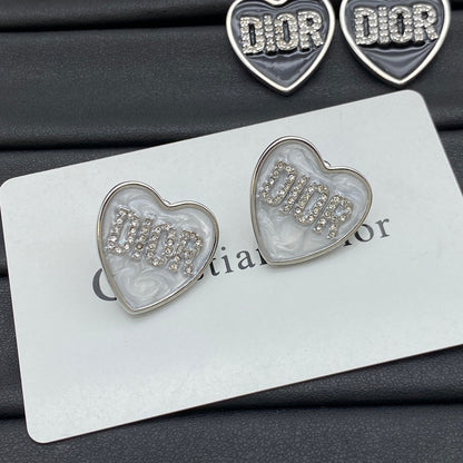 Boucles d'oreilles gravées cœur diamant