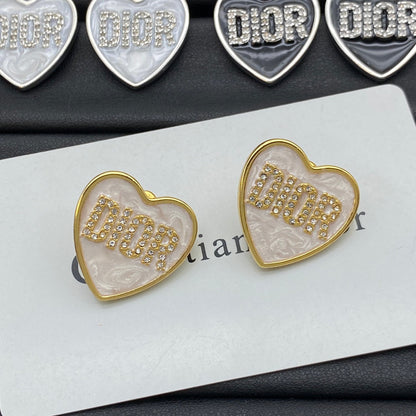 Boucles d'oreilles gravées cœur diamant