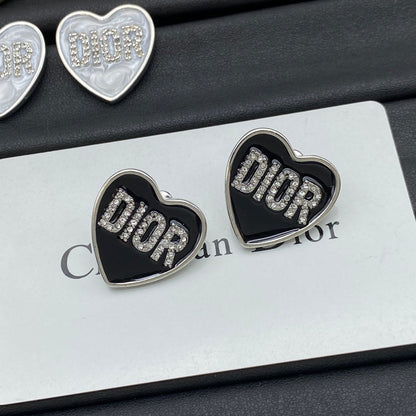 Boucles d'oreilles gravées cœur diamant