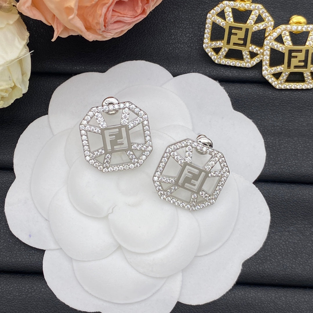 Boucles d'oreilles F en cristaux octogonaux