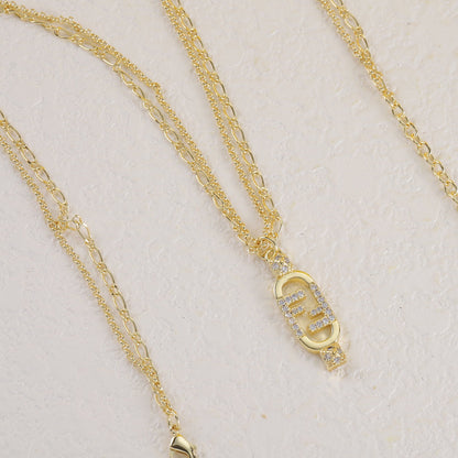 Collier en cristal F entrelacés