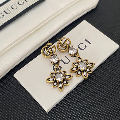 Boucles d'oreilles G Fleur de cristal