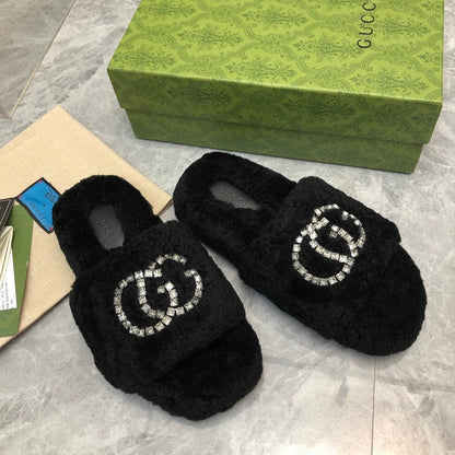 Nouvelles pantoufles en laine et strass