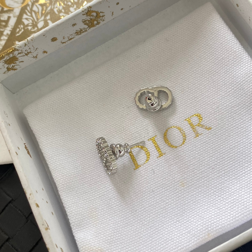 Mini-clous d'oreilles en strass Tempérament