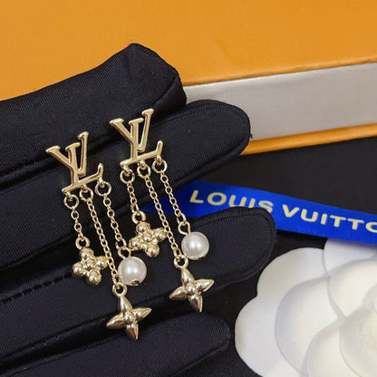 Boucles d'oreilles pendantes fleurs de perles fantaisie