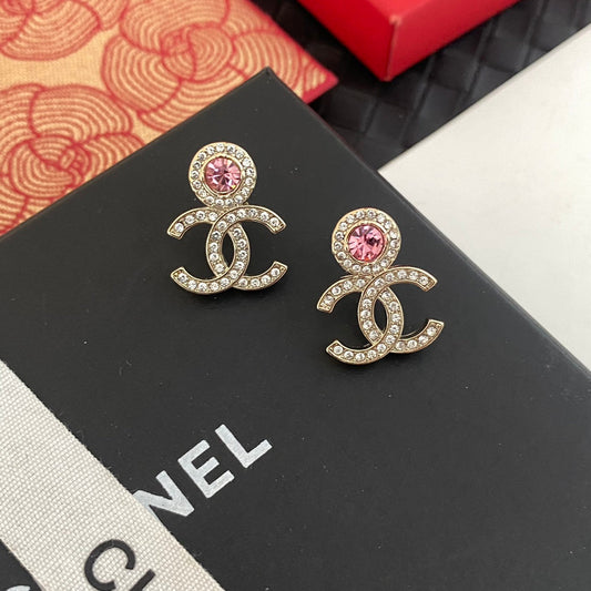 Pendientes de estrás rosas