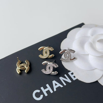 Boucles d'oreilles de luxe Mini Logo Diamant