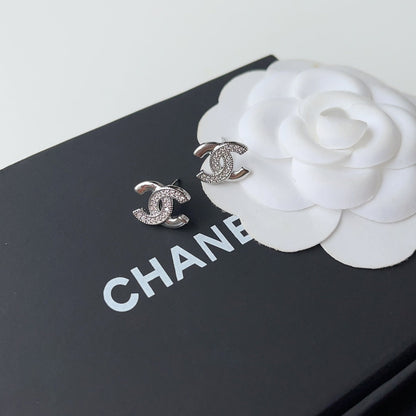 Boucles d'oreilles de luxe Mini Logo Diamant