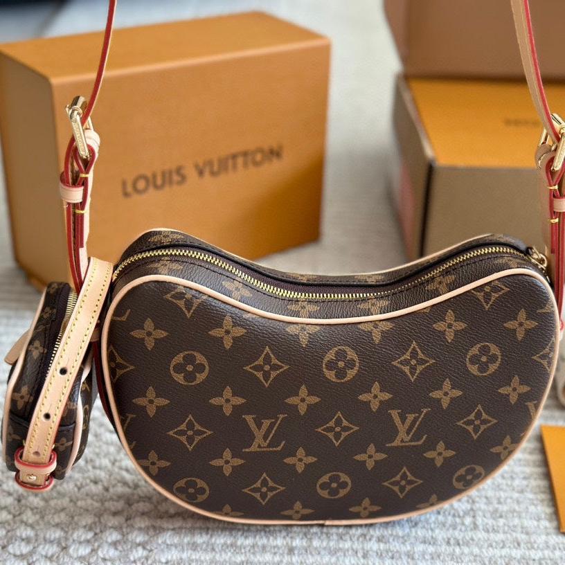 Sac Croissant MM Monogram