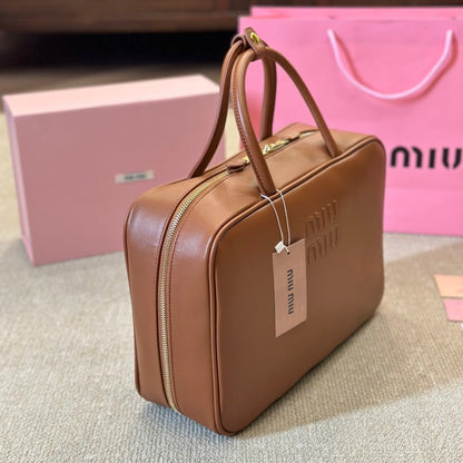 Grand sac en cuir Beau