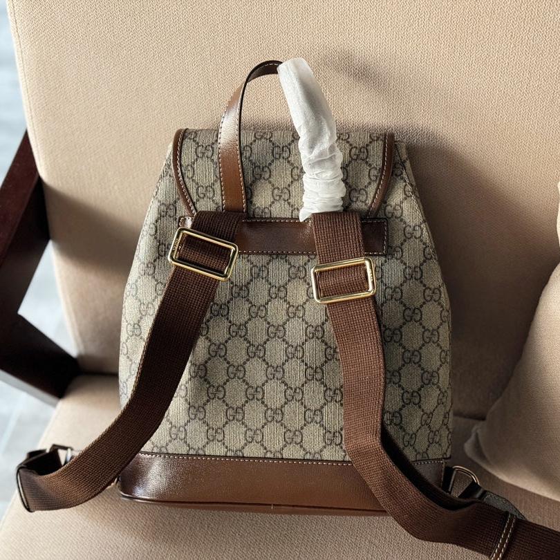 Sac à dos avec G entrelacés