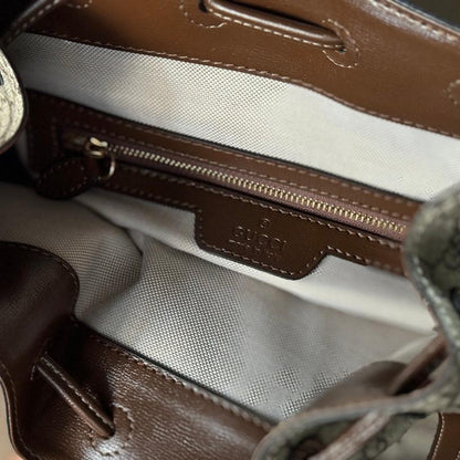 Sac à dos avec G entrelacés