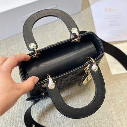 Petit sac Lady Dior graphique cannage noir