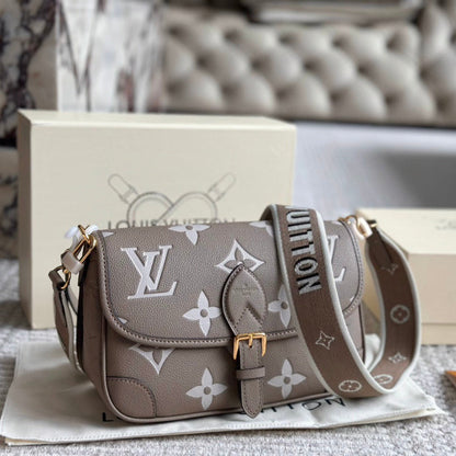 Sac bandoulière baguette printemps-été
