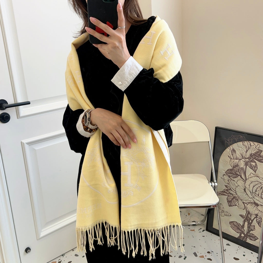 H Foulard en cachemire gaufré à motif H
