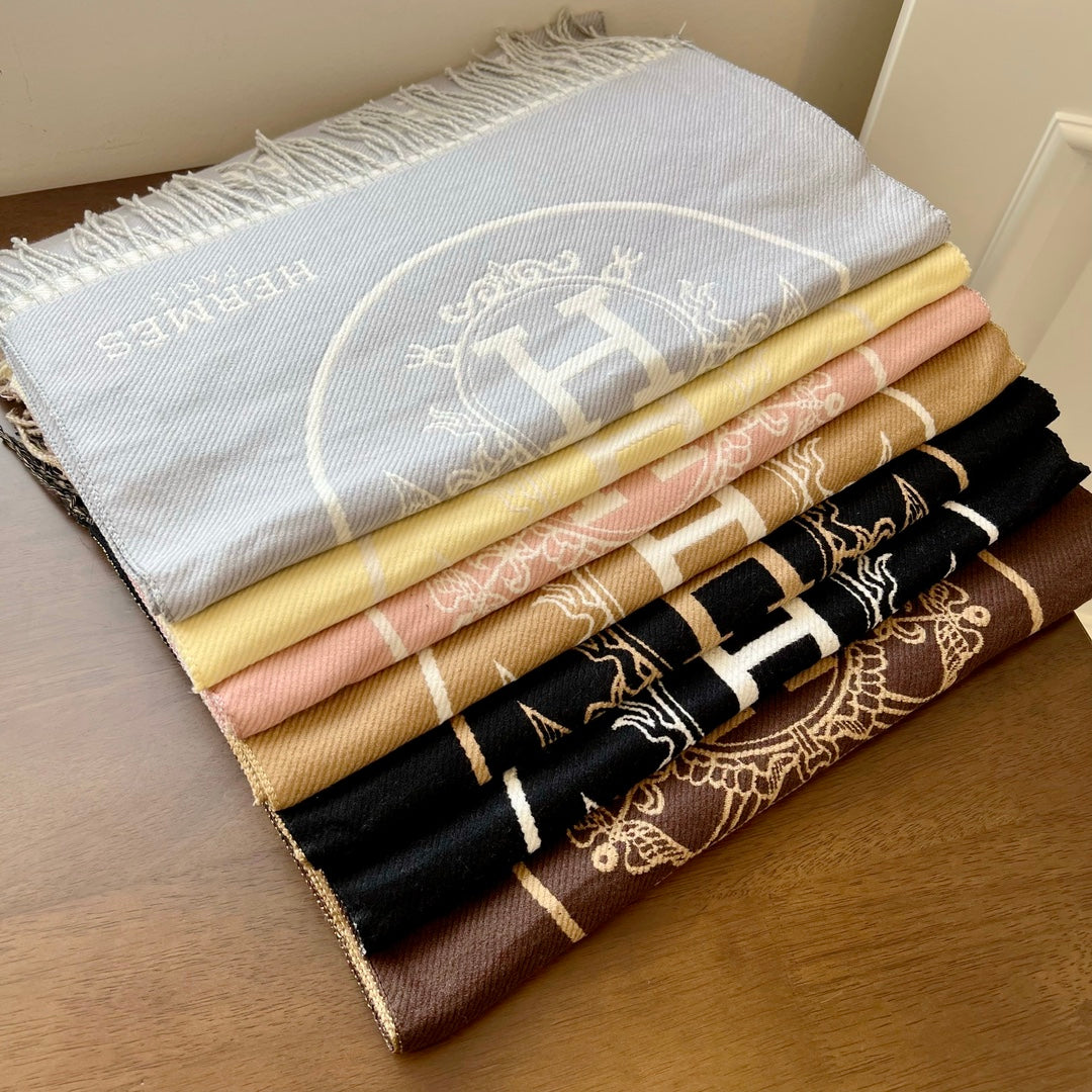 H Foulard en cachemire gaufré à motif H
