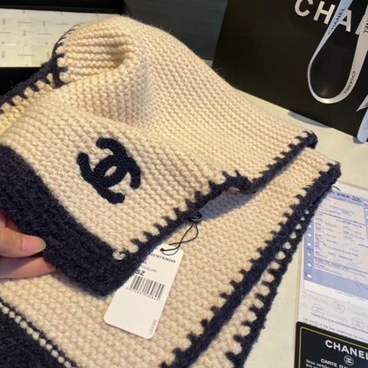 Écharpe en maille cachemire unie avec logo