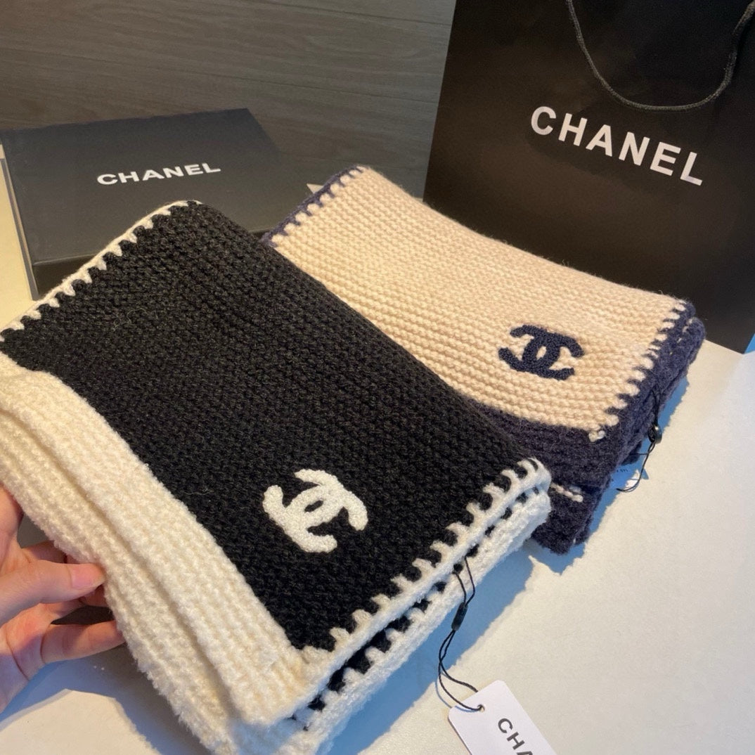 Écharpe en maille cachemire unie avec logo