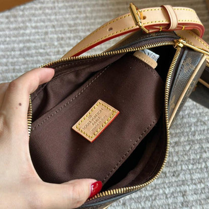 Sac Croissant MM Monogram