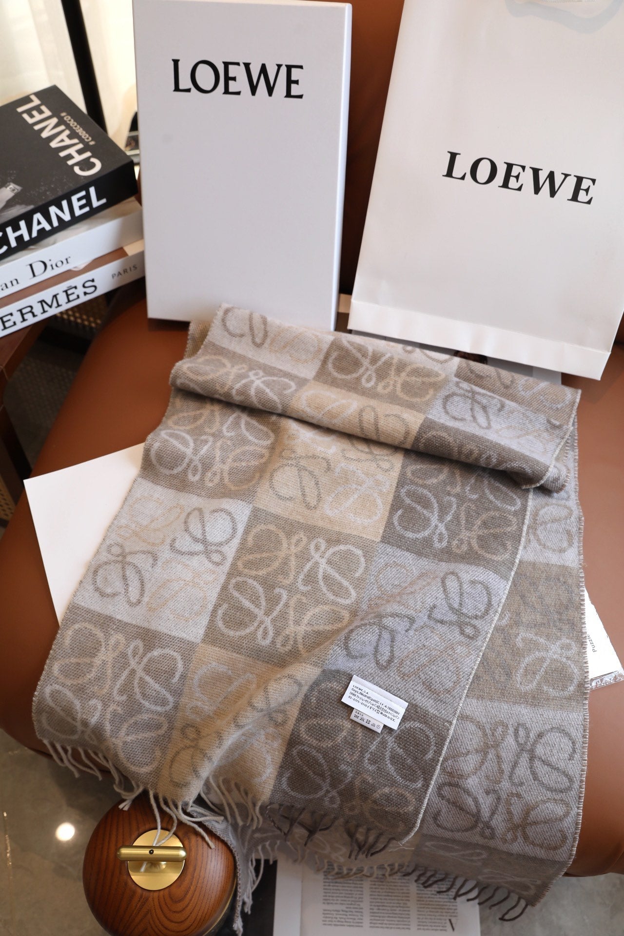 Écharpe Anagramme Damier Bicolore