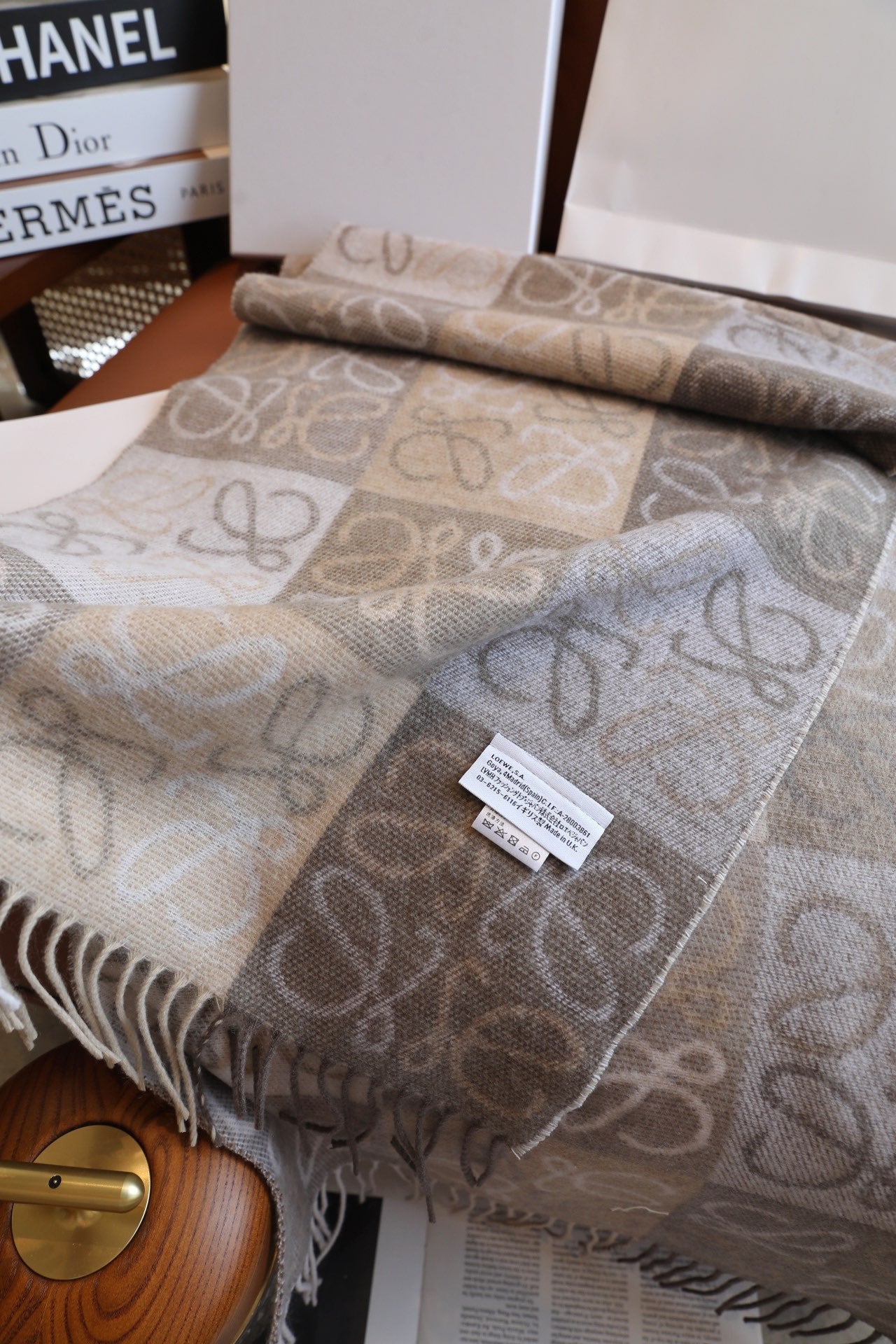 Écharpe Anagramme Damier Bicolore