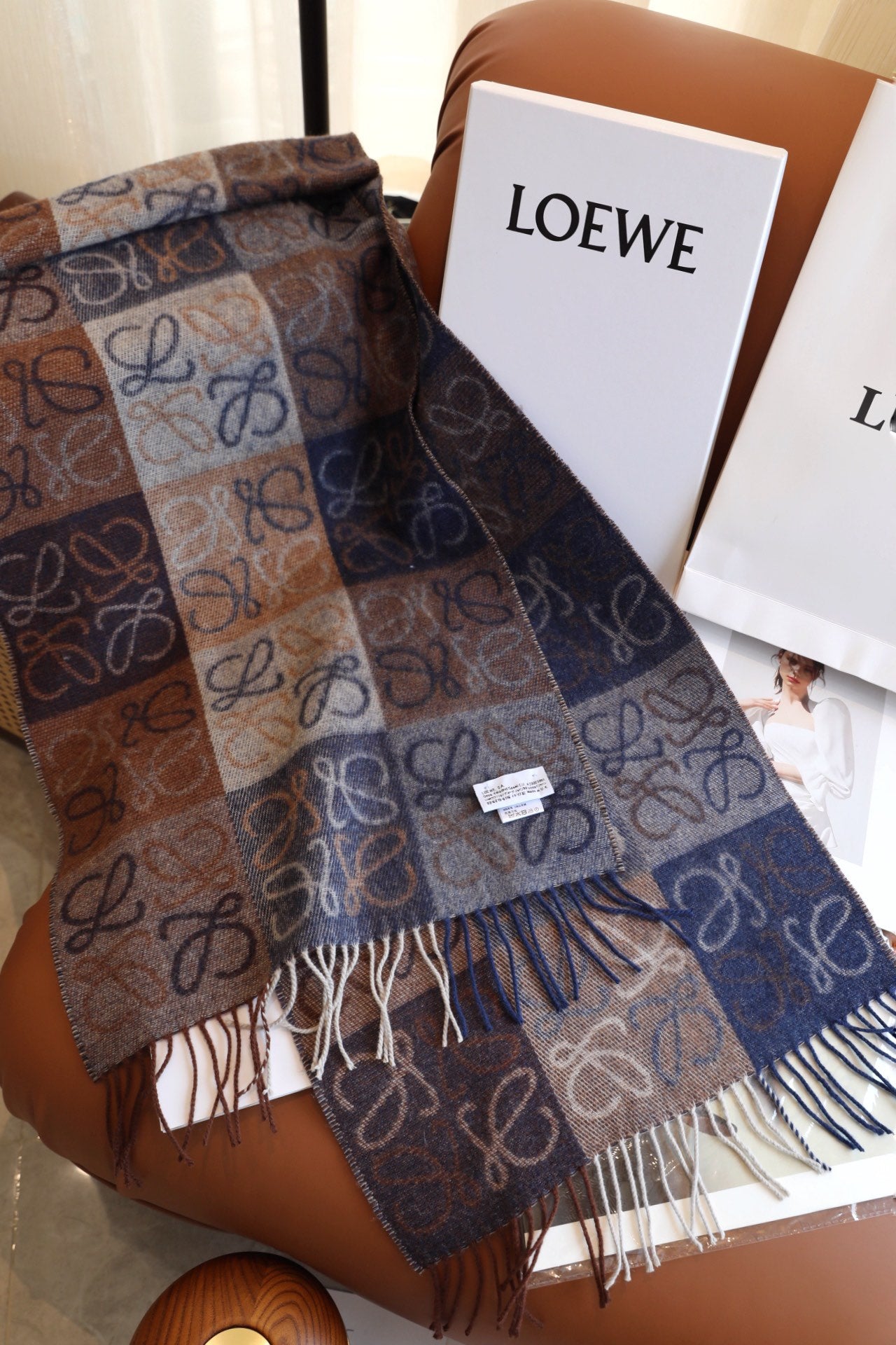 Écharpe Anagramme Damier Bicolore