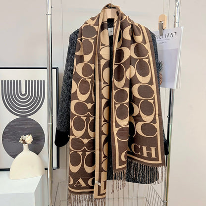 Écharpe motif C intégral tendance