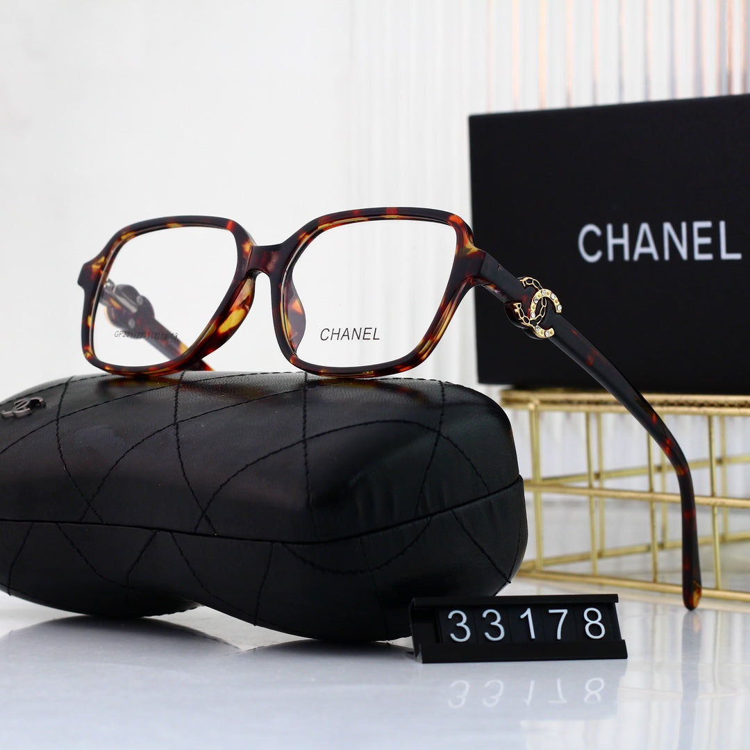 Lunettes logo diamant carré