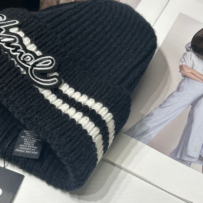 Bonnet en Laine Tendance 5 Couleurs avec Lettres