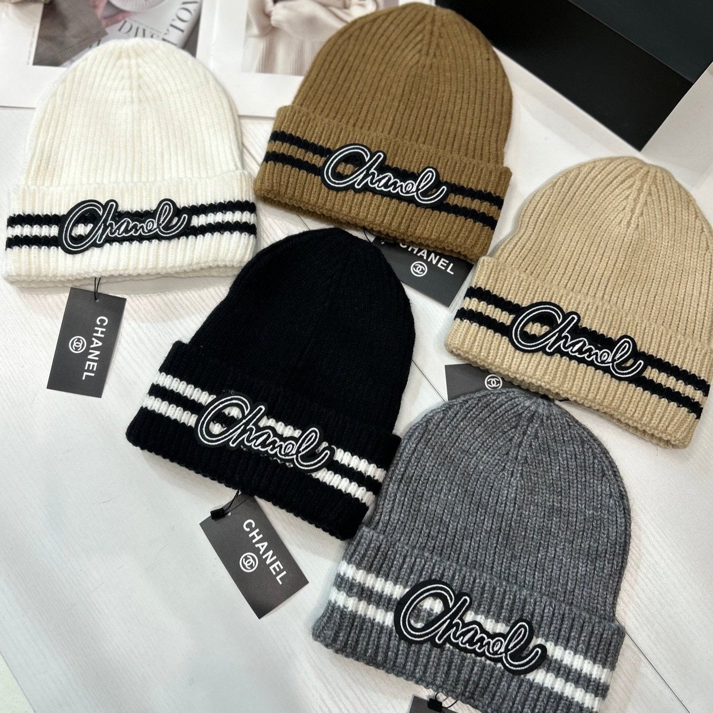 Bonnet en Laine Tendance 5 Couleurs avec Lettres