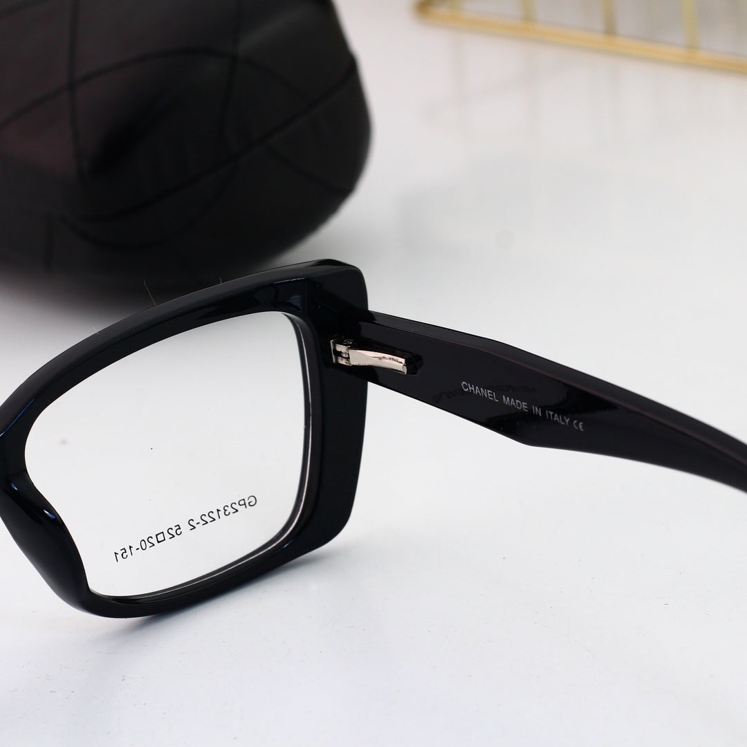 Lunettes vintage à monture métallique