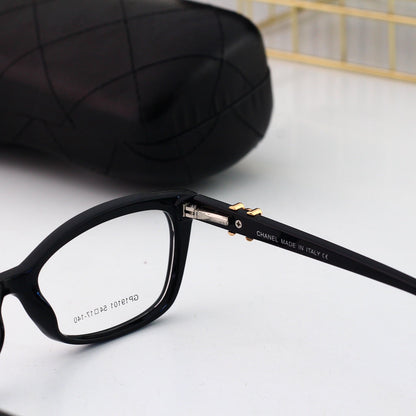Lunettes à logo strass tendance
