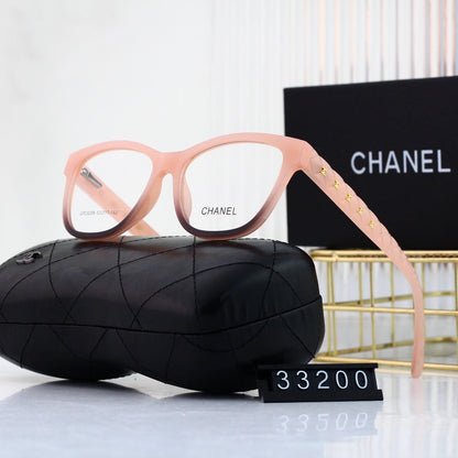 Lunettes élégantes à monture métallique